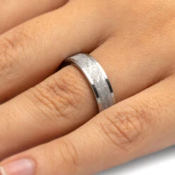 Tungsten Wedding Band With Gibeon Meteorite Inlay -Johan Jewelry Shop 1653 Handshot
