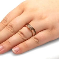 Polished Gold Ring Set With Three Stone Meteorite Engagement Ring 15 Polished Gold Ring Set With Three Stone Meteorite Engagement Ring -Johan Jewelry Shop 2533 Handshot