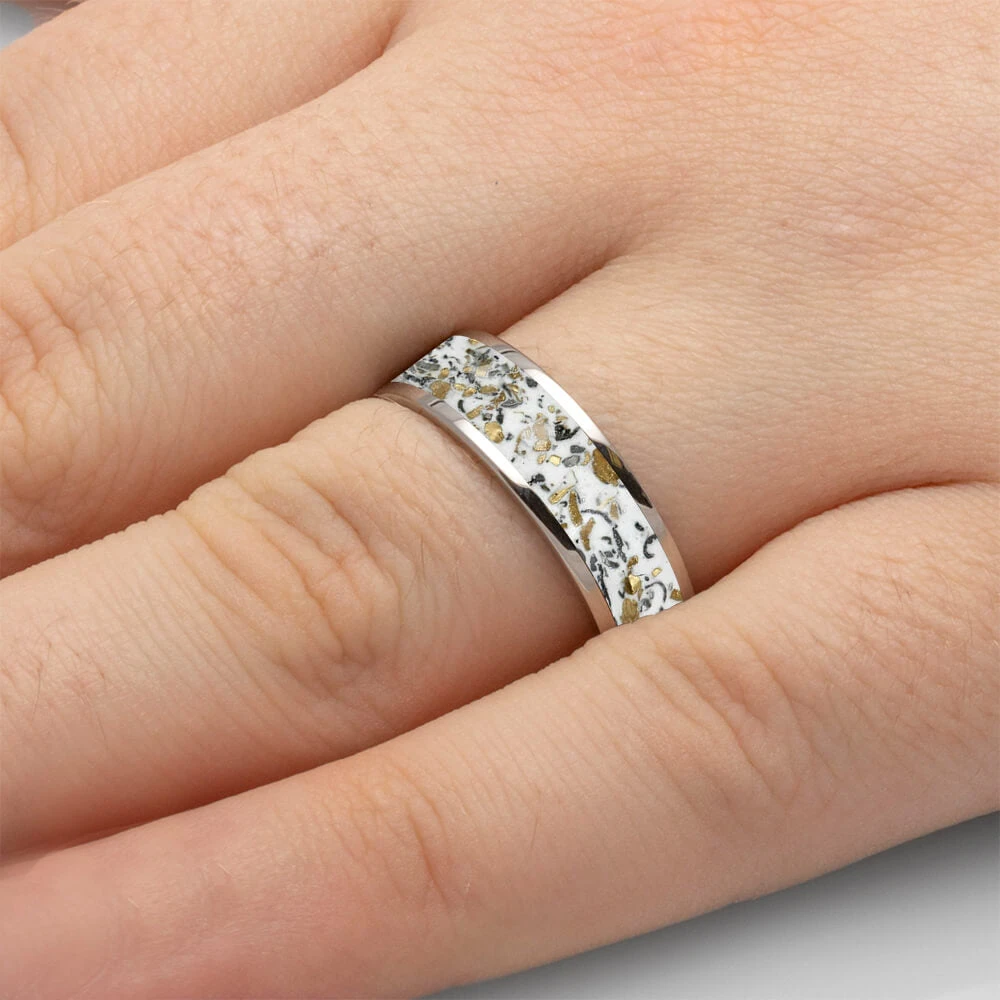 White Stardust™ Wedding Band In Polished Titanium 6 White Stardust™ Wedding Band In Polished Titanium - Image 4