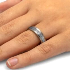 Meteorite & Matte Titanium Wedding Band -Johan Jewelry Shop 38801.5 3 1.5meteoritehand