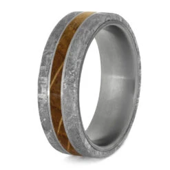 Whiskey Barrel Oak Men's Wedding Band With Meteorite 11 Whiskey Barrel Oak Men's Wedding Band With Meteorite -Johan Jewelry Shop 4202 Whiskey 3