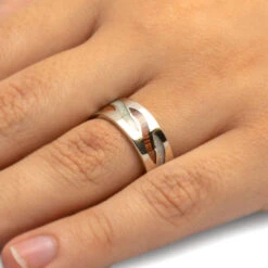 Opal & Wood Wedding Band With Twist Inlays 11 Opal & Wood Wedding Band With Twist Inlays -Johan Jewelry Shop 4289Handshot