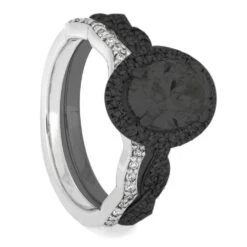 Women's Wedding Band With Diamond Accents Set In Platinum -Johan Jewelry Shop 4568 4567