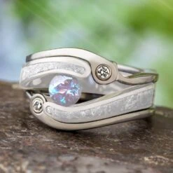 Women's Titanium Ring Guard With Diamond Accents