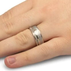 Men's Wedding Band With Deer Antler & Meteorite -Johan Jewelry Shop 4748Handshot