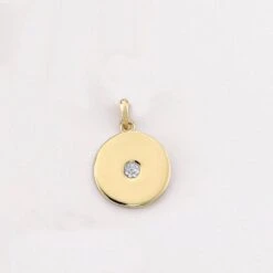 Natural Diamond Disc Necklace -Johan Jewelry Shop 86514diamonddiscpendant1000