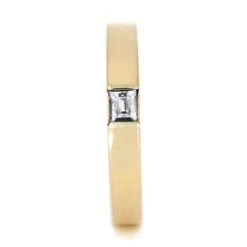 Solid Gold Wedding Band With Baguette Diamond -Johan Jewelry Shop 8e3b802a906d508babf7cde719f08013