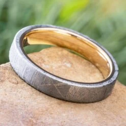 4mm Yellow Gold Wedding Band With Gibeon Meteorite