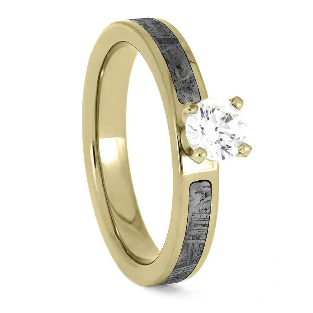 0.5 CT Diamond Solitaire With Meteorite In Yellow Gold 4 0.5 CT Diamond Solitaire With Meteorite In Yellow Gold - Image 2