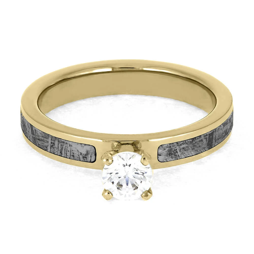 0.5 CT Diamond Solitaire With Meteorite In Yellow Gold 7 0.5 CT Diamond Solitaire With Meteorite In Yellow Gold - Image 5
