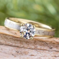1.0 CT Diamond Engagement Ring With Meteorite In Yellow Gold