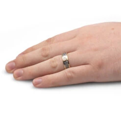 Meteorite Eternity Band For Men In Yellow Gold -Johan Jewelry Shop E5624Handshot