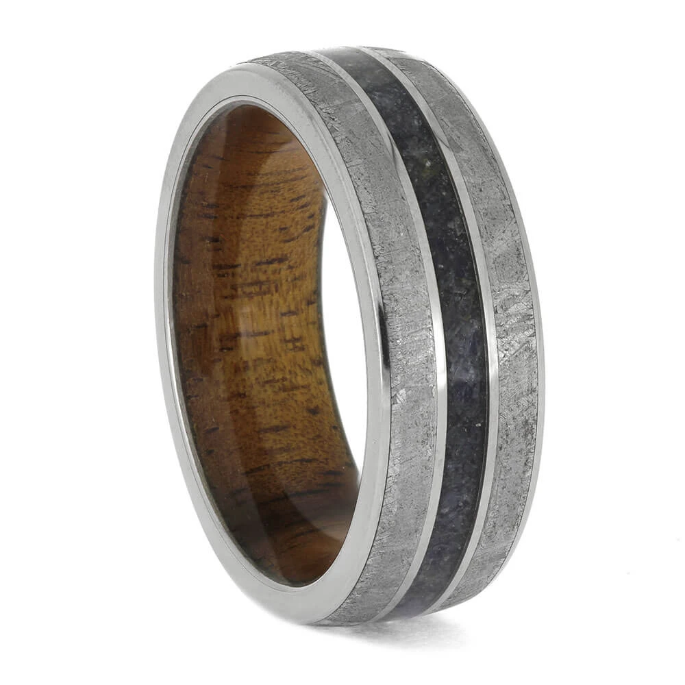 Meteorite And Sapphire Ring With Wooden Sleeve 3 Meteorite And Sapphire Ring With Wooden Sleeve
