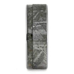 Memorial Ring With Meteorite And Whiskey Barrel Oak Sleeve -Johan Jewelry Shop E 3751 Mustoe 2