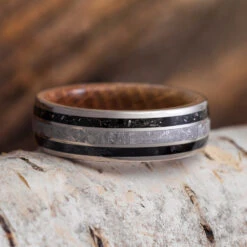 Meteorite & Stardust Ring With Whiskey Oak Wood Sleeve -Johan Jewelry Shop E 4266 Art Cropped 4