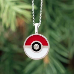 Pokémon Poké Ball Pendant Necklace