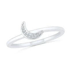 Diamond Fashion Ring With Crescent Moon