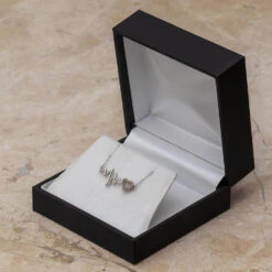 Diamond Heartbeat Bracelet 9 Diamond Heartbeat Bracelet -Johan Jewelry Shop SHBF019379ATWArt 70c155bf 3626 40b6 82cf 22168ec3ed7b